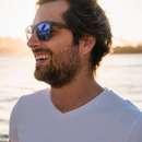 Handsome, tall and tanned guy wants to meet shy woman in Bakersfield